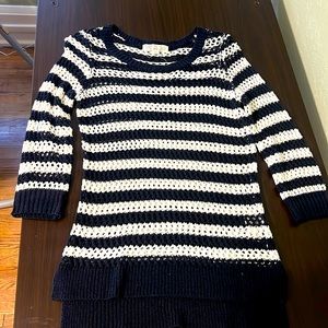 Pink Rose sweater size small